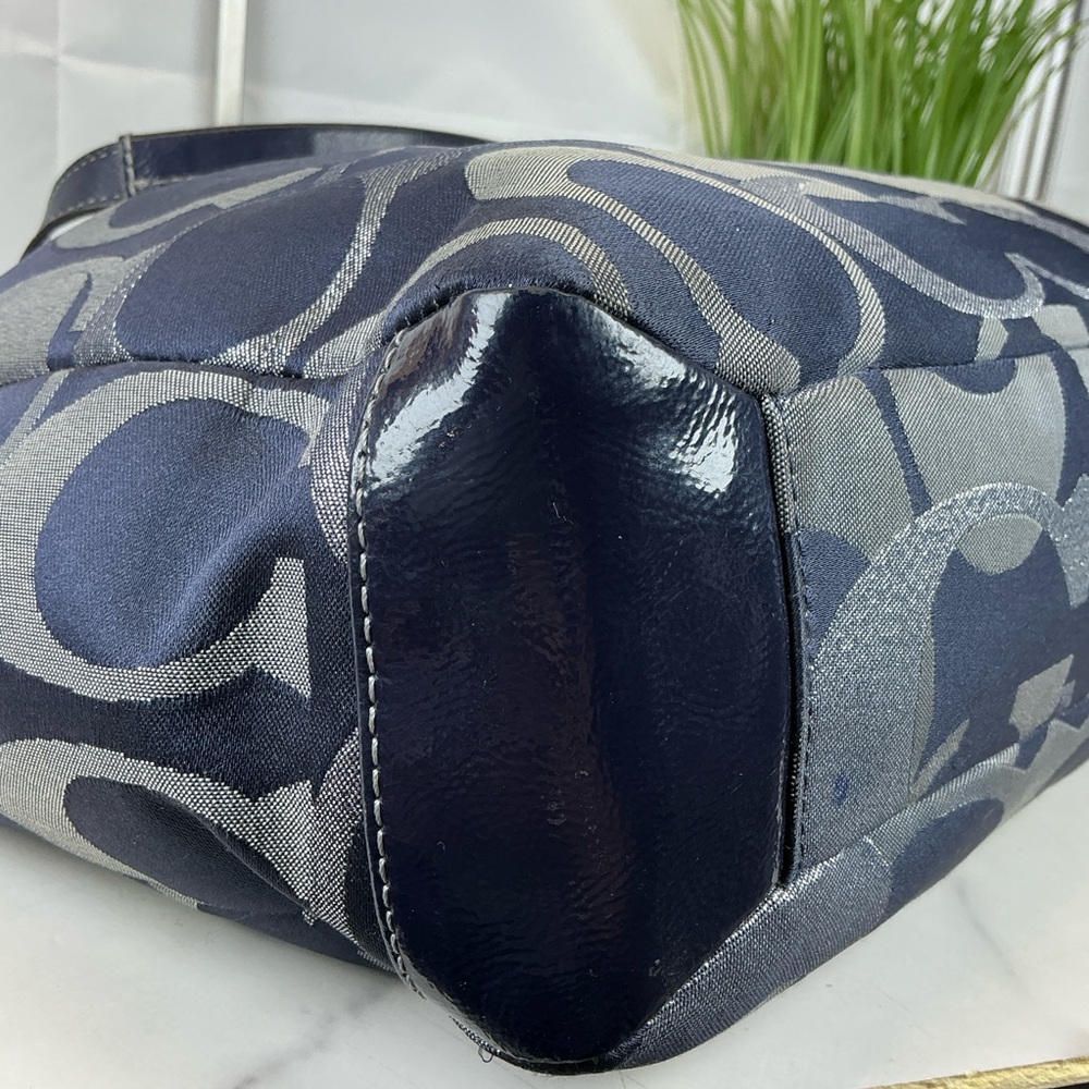 Coach Y2K Optic Art Signature Navy Blue‎ Silver Metallic Tote Shoulder Bag - Picture 9 of 15